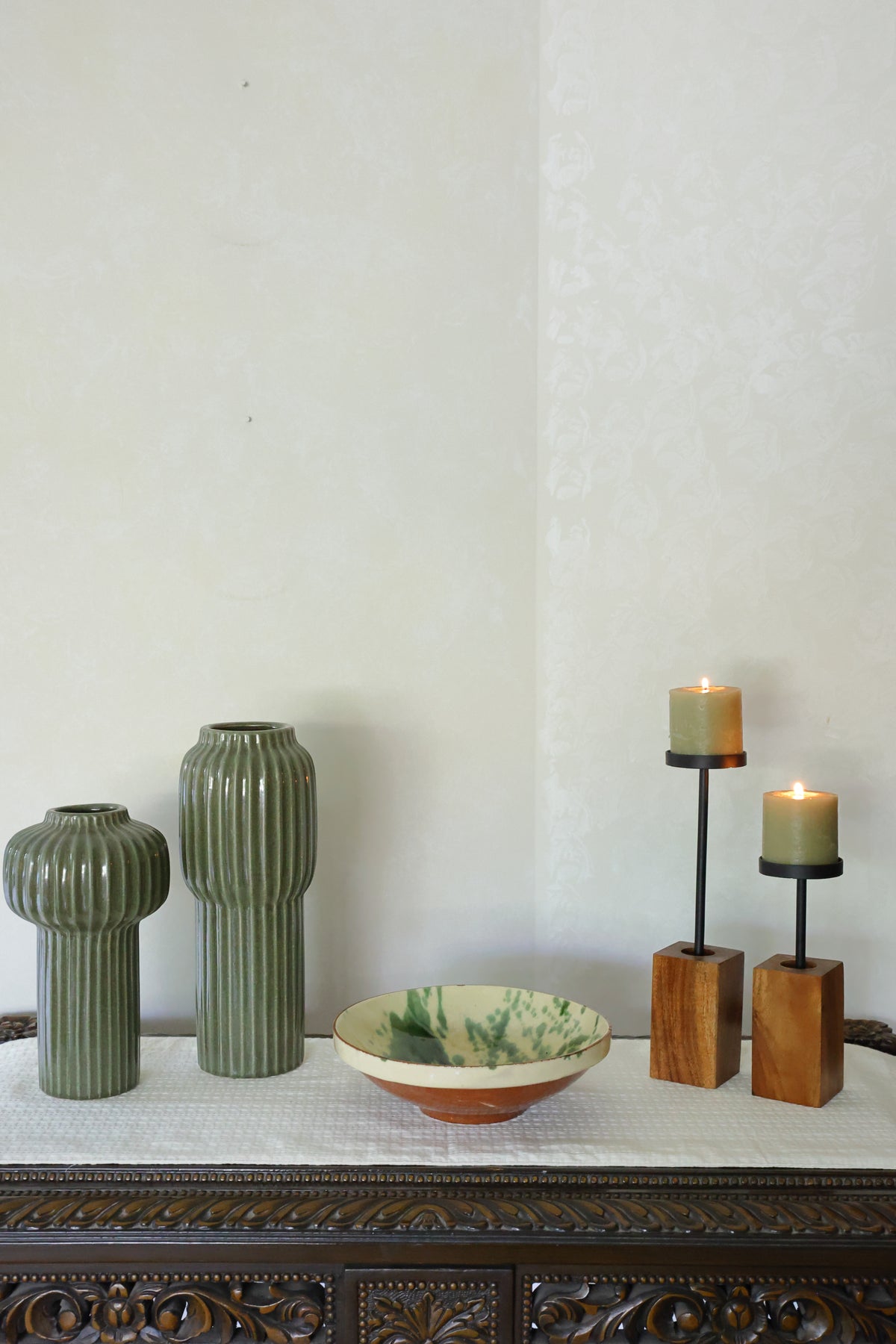 Perch black square candle stands