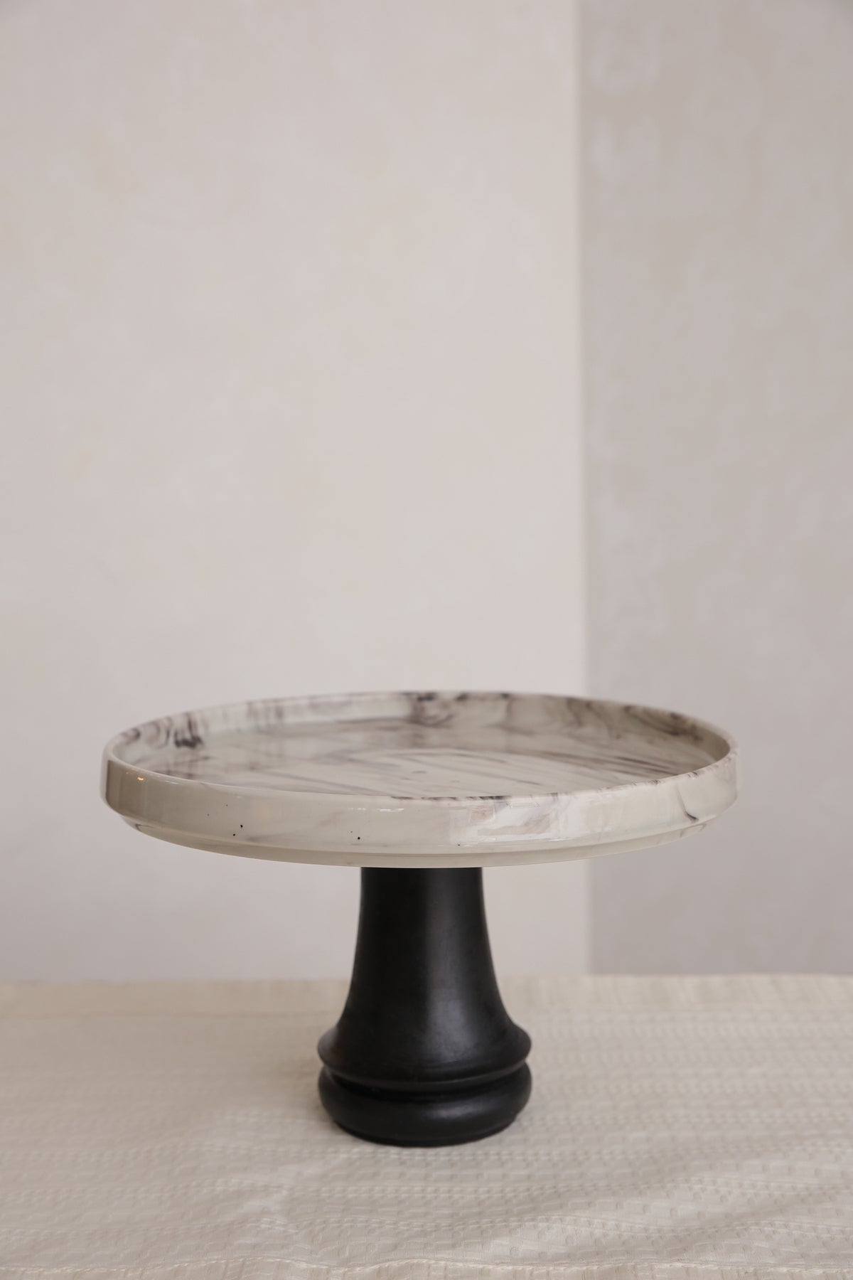 Marble look ceramic platter