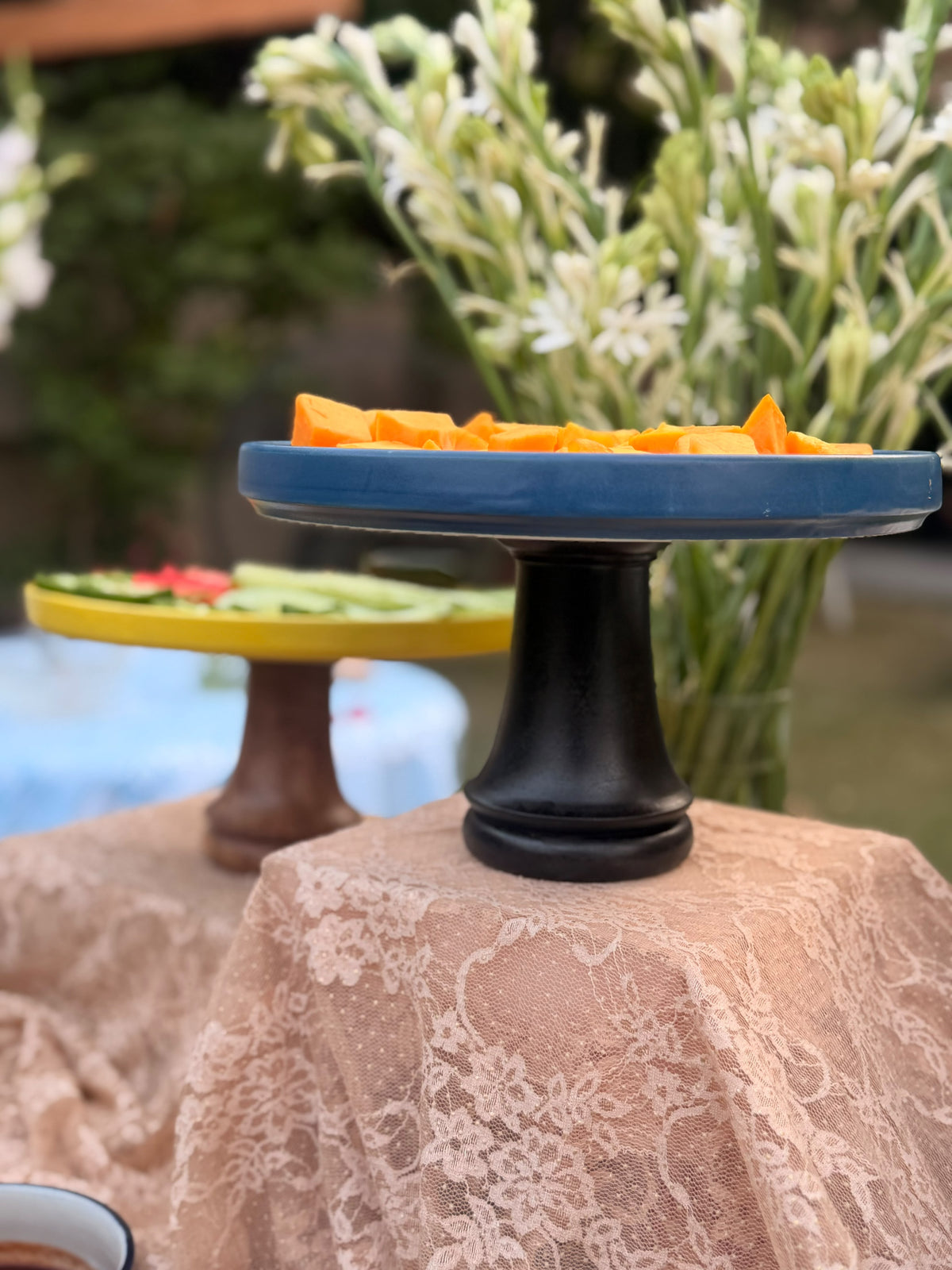 Nile ceramic and wood platter